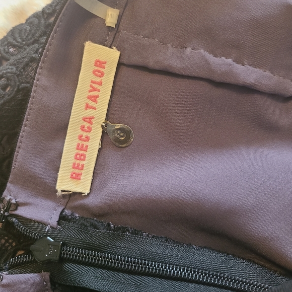 Pencil skirt - Picture 3 of 3